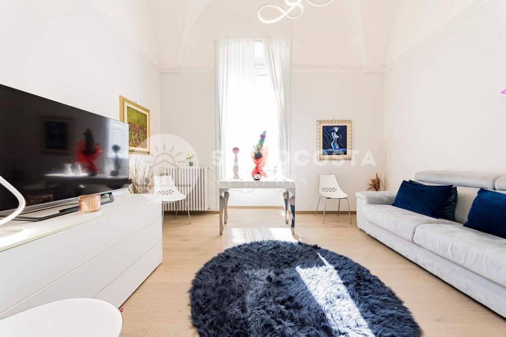Contemporary Flat - Lecce