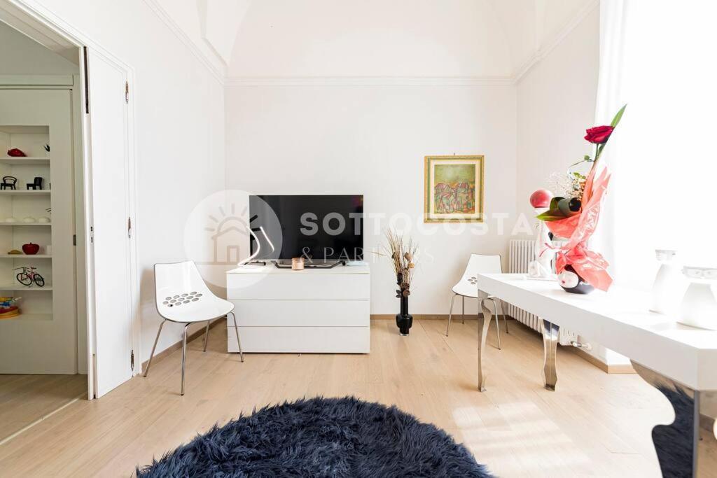 Contemporary Flat - Lecce